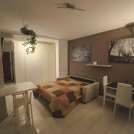Apartment Little *