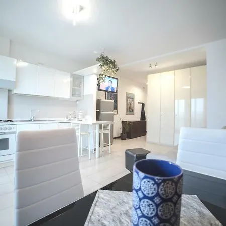 Little Apartment Ferrara
